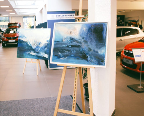 Präsentation des Peugeot 308 und Ausstellung der Kunstbilder.